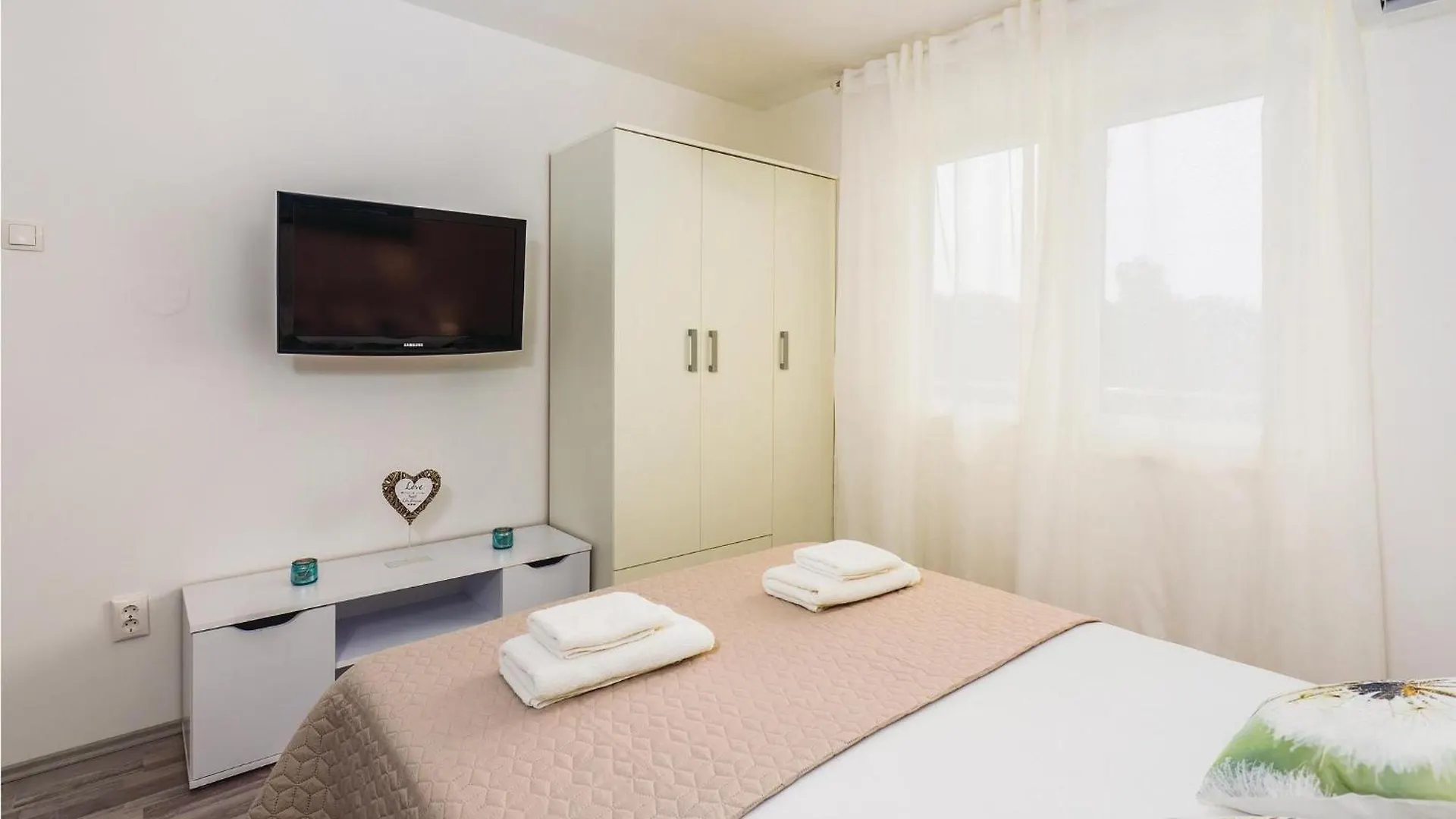 1 Bedroom Gorgeous Apartment In Opatija